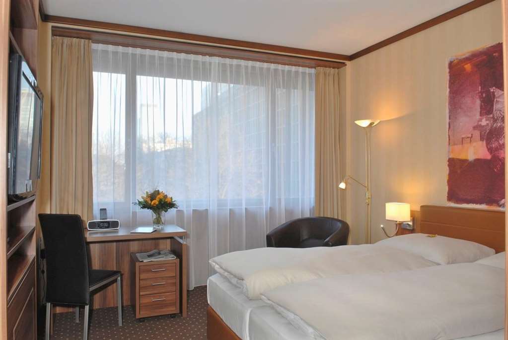Living 4* Dusseldorf