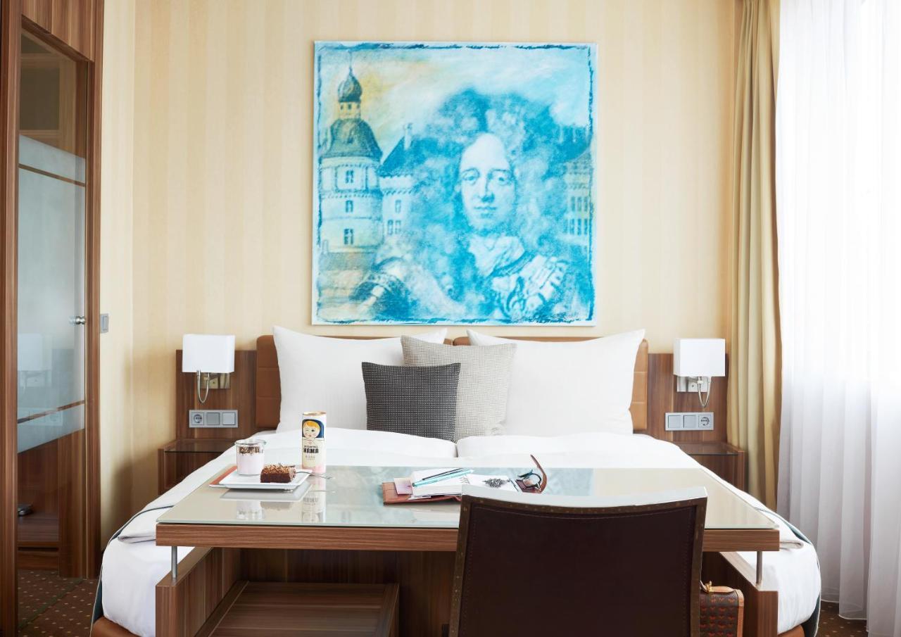 Living Hotel